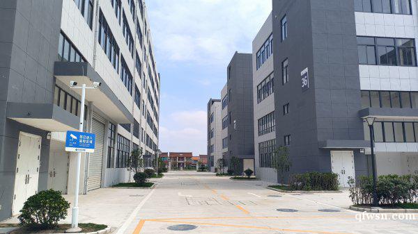 獨門獨院廠房出售 送大院子 雙證齊全 稅收低 獨門獨院廠房出售 送大院子 雙證齊全 稅收低