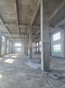 廠房出售！1615平三層廠房，低首付，可排污可接天然氣